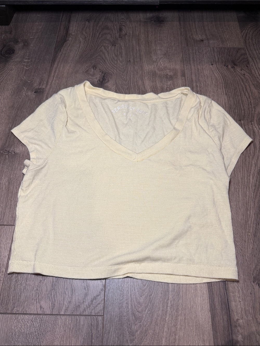 Aeropostale Pale Yellow V-Neck Ribbed Crop Tee